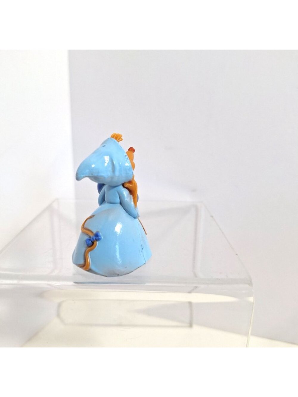 Cinderella Mouse Suzy PVC Figure 2 Inch Blue Dress Vintage Disney - Picture 6 of 10